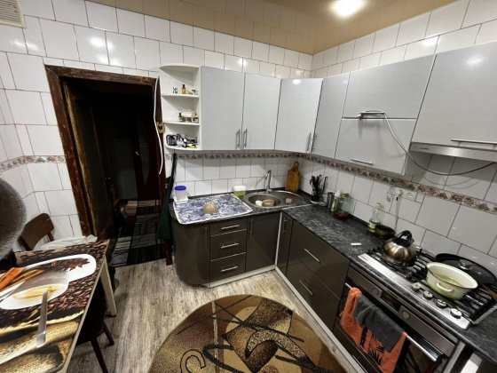 Продаётся 2 комнатная квартира левый берег ,mar Каменское