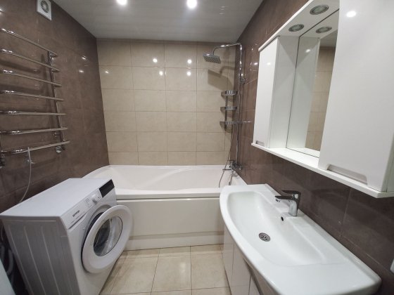 Продаж трьохкімнатної квартири Жмеринка