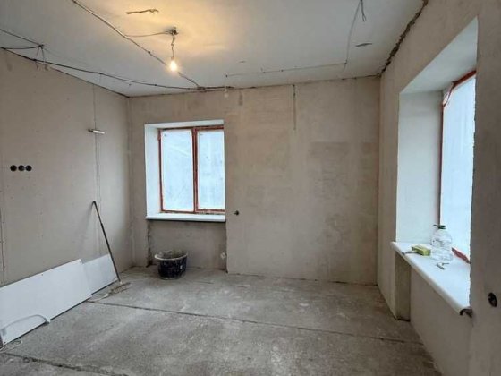 : 3 кімнатна квартира за ціною однушки!!! Здолбунів