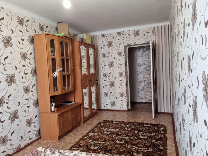 Продам  2-х комнатную квартиру - фото 1