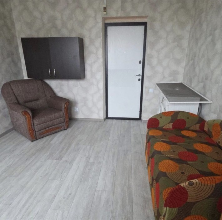 Комуналная квартира, частый старт для жизни ! - фото 1