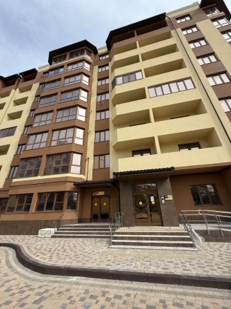 ЖК Капитан  3 ком квартира - фото 1