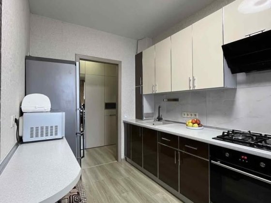 2к. квартира , р-н моноліт Черноморск