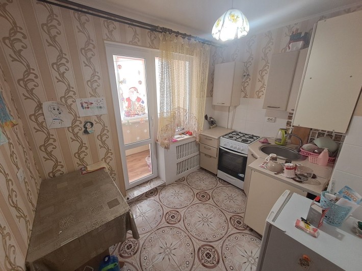 Однокомнатная с ремонтом г.Черноморск - фото 1