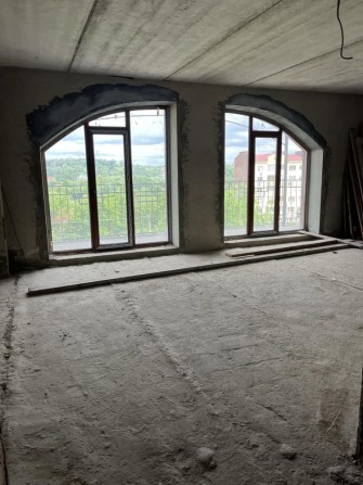 2-х поверхова квартира 120кв в центрі міста Калуш - фото 1