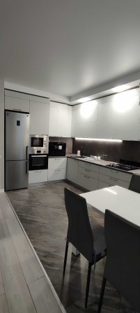 Квартира зі стильним ремонтом. ЖК Парк Таун - фото 1