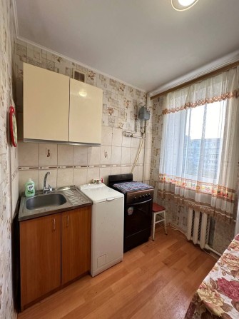 Продам 1 к кв гостинку 30 м - фото 1