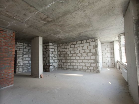 Продам однокімнатну квартиру м.Чорноморськ район Моноліт Черноморск