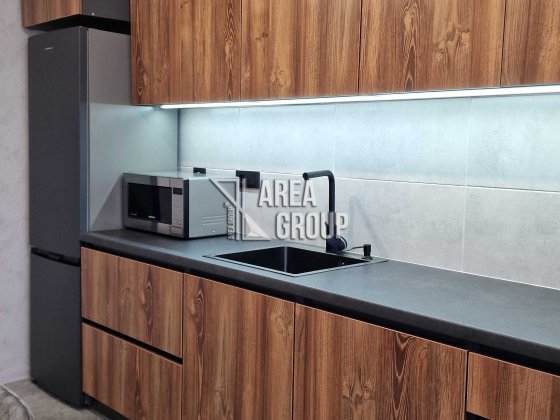 Продається простора 3-кім. квартира з новим ремонтом в Центрі міста Каменец-Подольский