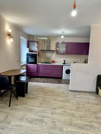 4 х комнатная квартира - фото 1