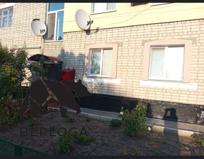 Продам 3 - кімнатну квартиру в тихому районі. - фото 1