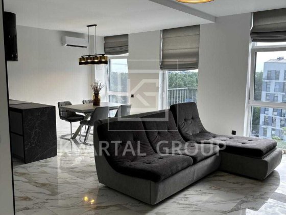 Продаж 3-х кк  дизайнерським ремонтом в ЖК Парк Таун, мін. оформлення Гостомель