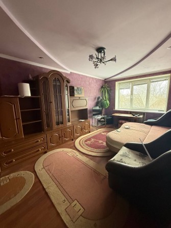 Продам 3 кімнатну квартиру - фото 1