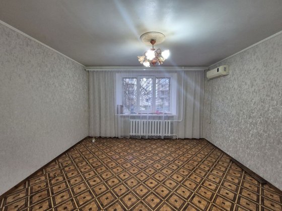 Продається хороша 2-кімнатна квартира (чеський проєкт) Черноморск