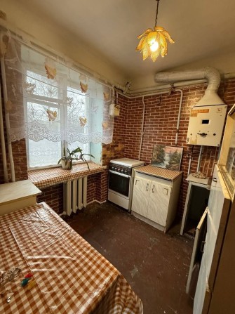 Продам 3 кімнатну квартиру - фото 1