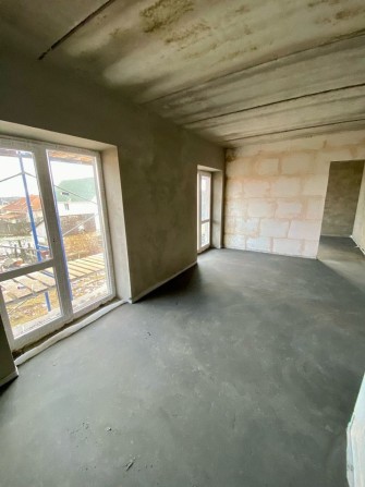 Без комісії. 2 кімнатна квартира стяжка, штукатурка, ГАЗ. Податки 2% - фото 1