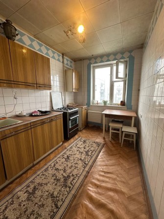 Продам 3 комнатную квартиру - фото 1