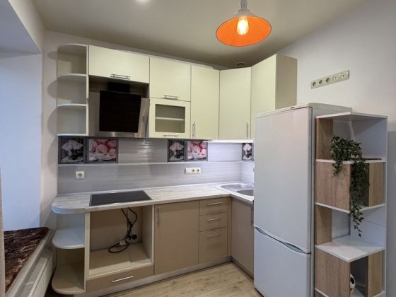 Студія з ремонтом! Є балкон! Мабльована! Центр міста! Гостомель