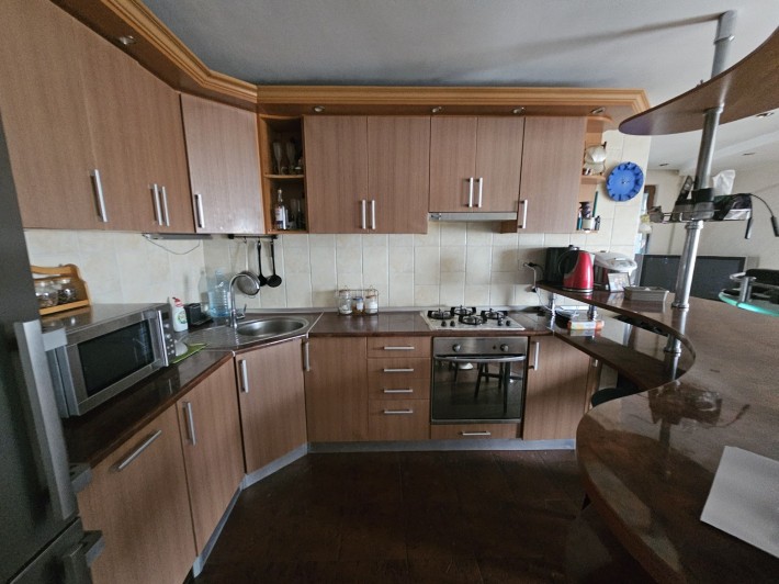 Продам 3х комнатную квартиру в городе Черноморск - фото 1