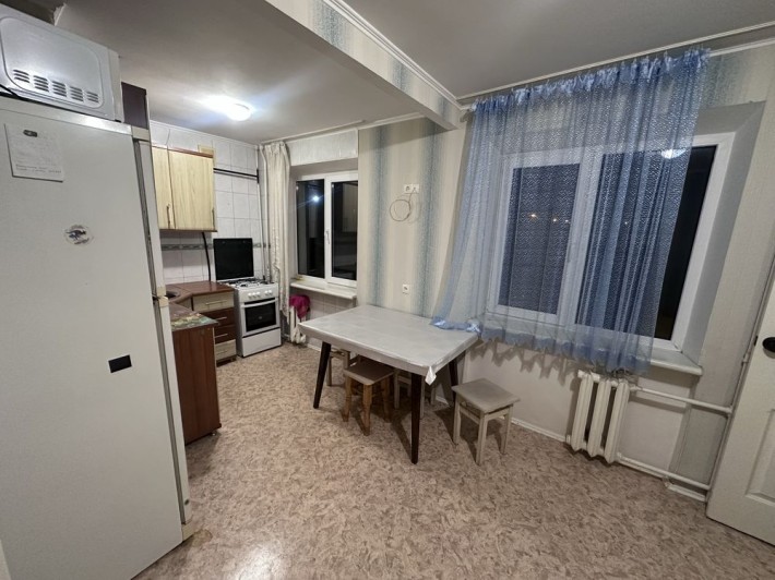 Трикімнатна квартира зі студією та 2 спальнями! Все залишається! - фото 1