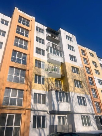 Продам простору 2-кімнатну квартиру з хорошим плануванням - фото 1