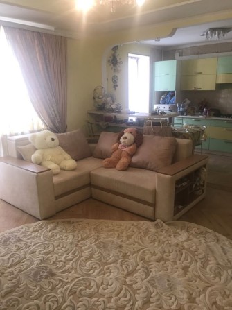 Продам квартиру 5 комнат - фото 1