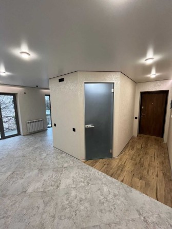 Продам 2-кімн квартиру по вул. Незалежності - фото 1