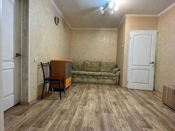 Екслюзивний продаж 2х кімнатної гостинки біля моря,чудовий стан! Черноморск