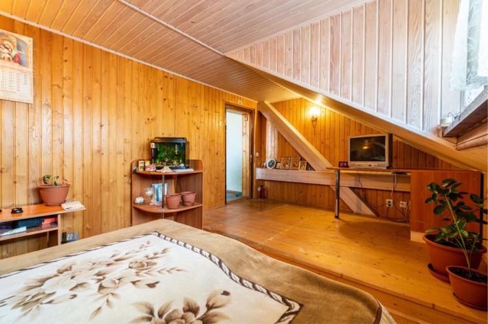 Дворівнева квартира в цегляному будинку - фото 1