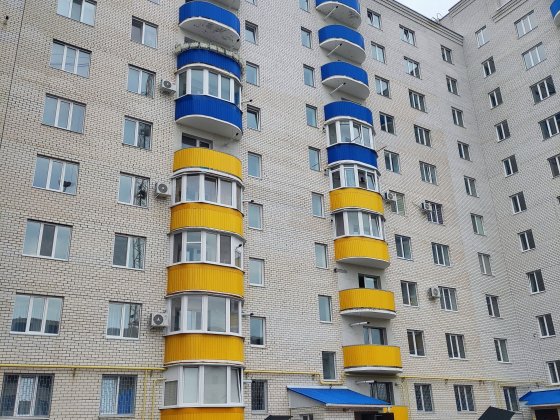 2-х кімнатна квартира в центрі міста в новобудові з індивідуальним Конотоп