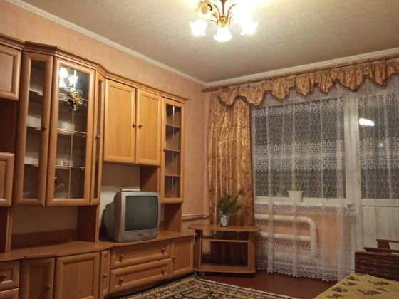 Продам 3-х комнатную квартиру 75м. кв. район Порт Конотоп