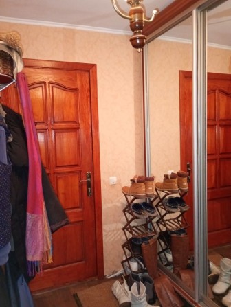 Продам трикімнатну квартиру з індивідуальними опаленням - фото 1