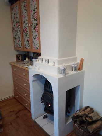 Двокімнатна картира з каміном на дровах з автономним опаленням на газу - фото 1