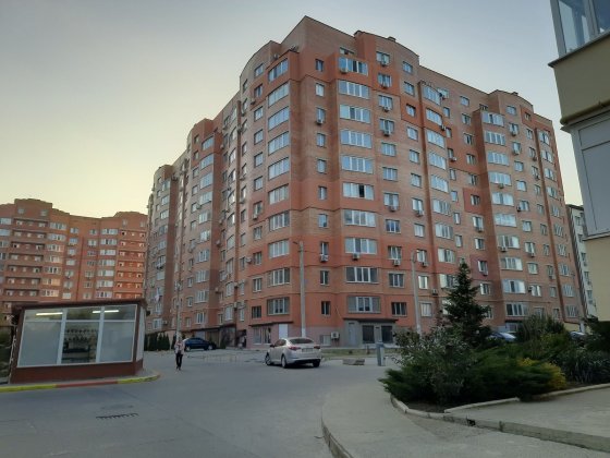 Продам 3ккомнатную квартиру Монолит Черноморск Черноморск