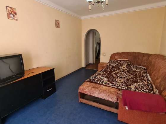 Трехкомнатная квартира, сталинка г.Черноморск Черноморск