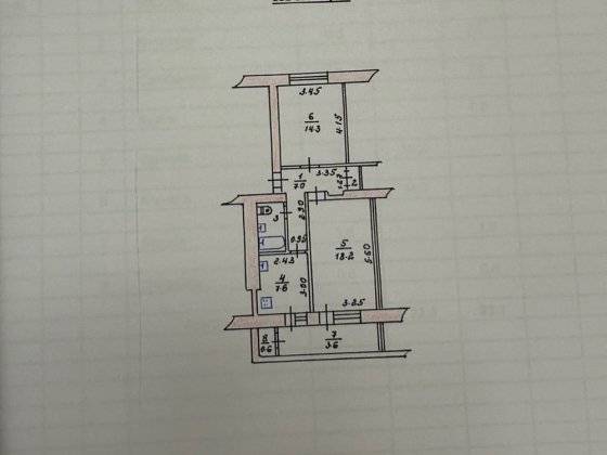 Продається двокімнатна квартира в районі залізничного вокзалу Коростень