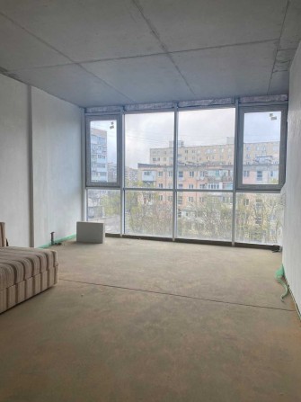 Продам 3 ком.квартиру в малоквартрном доме со своим отоплением - фото 1