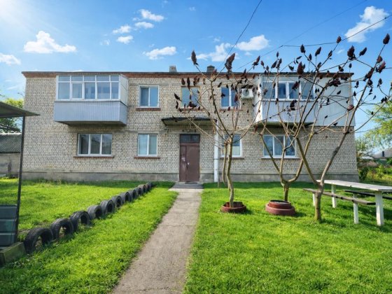 Продаж квартири в тихому передмісті з індивідуальним опаленням Берестин