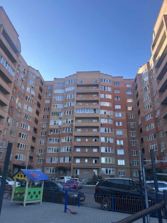 Продам 1к. квартиру в Черноморске, Монолит - фото 1
