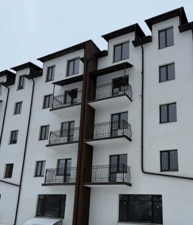 Продаж двокімнатної квартири у Кременці - фото 1