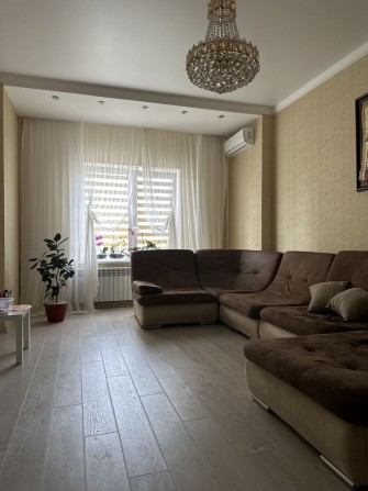 Квартира 3 кімнатна. Черноморск - фото 1