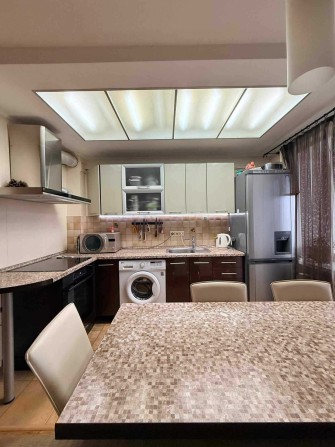 2к.квартира з великою кухнею - фото 1