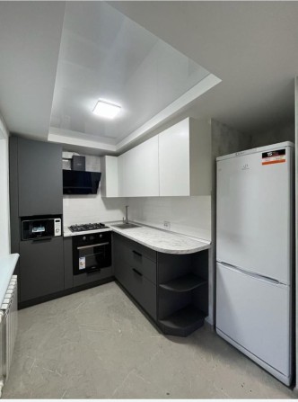 Продам 2х комнатную квартиру Центр - фото 1