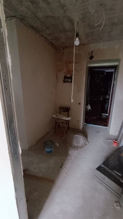 Продаю 2-комнатную квартиру  по ул. Парковая 10 - фото 1