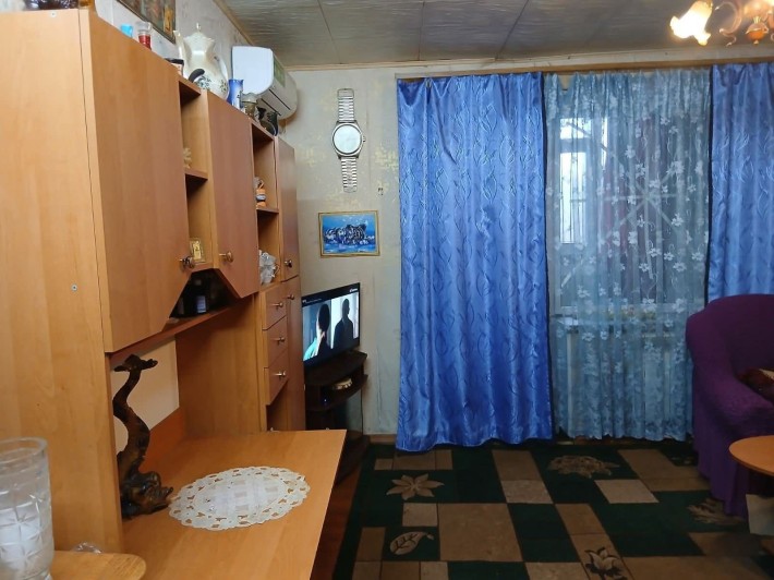 Продам 1 комн квартиру на 5 микрорайоне - фото 1