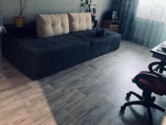 Продам 2х комнатную квартиру Лозовая