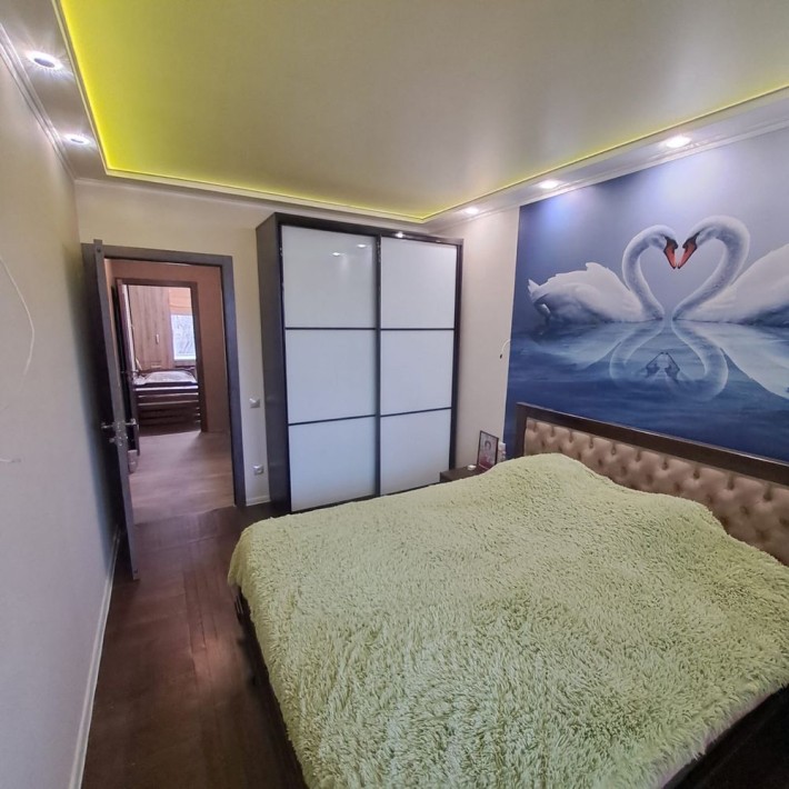 Квартира трьохкімнатна - фото 1