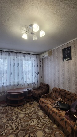 Продам 2-во кімнатну. Ворошилівка. - фото 1