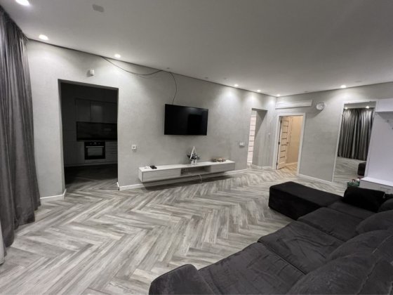 Терміново!  ЗНИЖКА! 4 кімнатна! Євроремонт! Мукачево