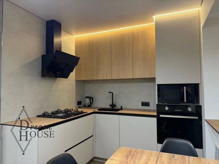 Продаж 2 кімнатної квартири - фото 1